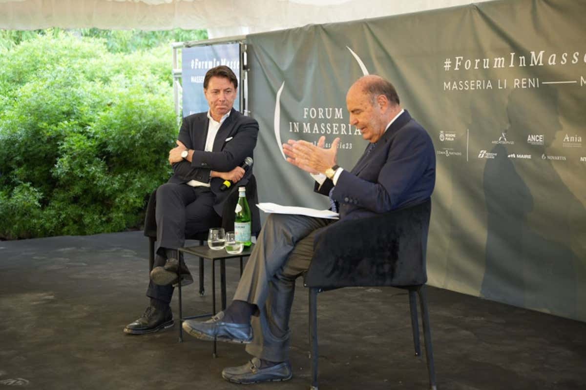 £$Forum in masseria$£, da Bruno Vespa incontri tra politica e cucina