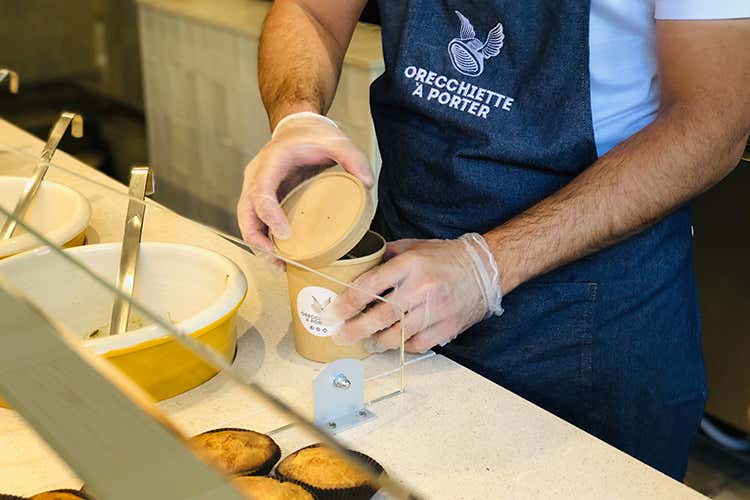 Progetto Orecchiette à Porter Street food dal sapore pugliese Progetto Orecchiette à Porter Street food dal sapore pugliese