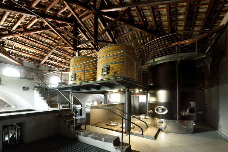 (Contrada Santo Spirito Un Etna rosso da 5mila bottiglie) (Contrada Santo Spirito Un Etna rosso da 5mila bottiglie)