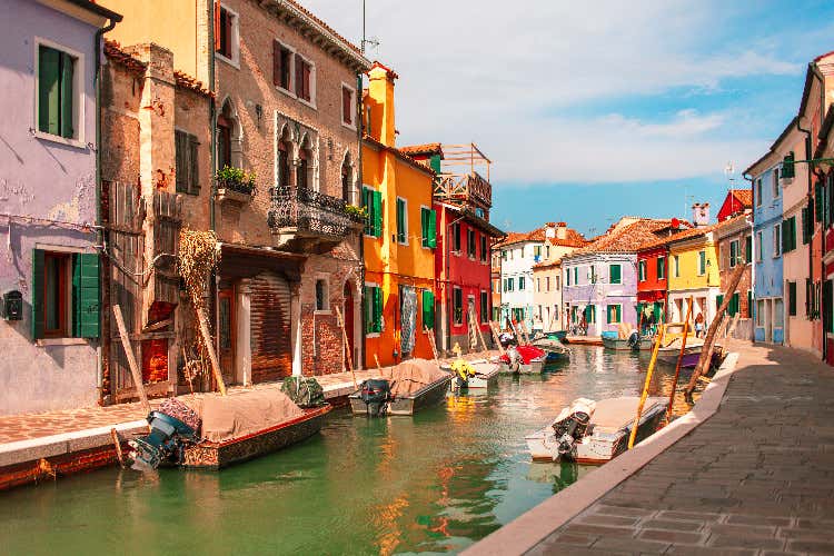 In arrivo un contributo per le attività dei centri storici - Contributo per i centri storici, come funziona e a chi spetta