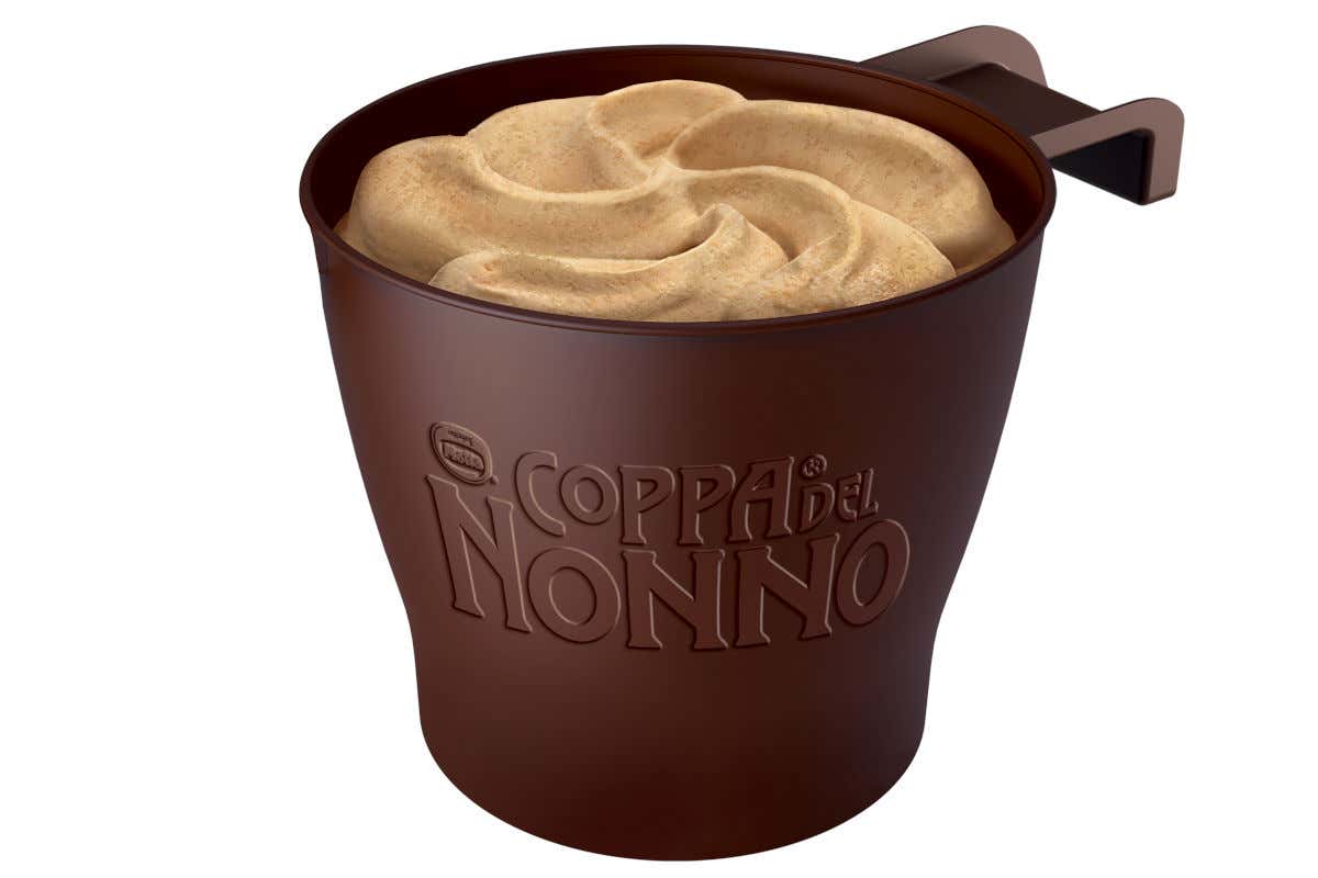 Una Coppa del Nonno Il gelato confezionato? Per gli italiani è un'icona senza tempo