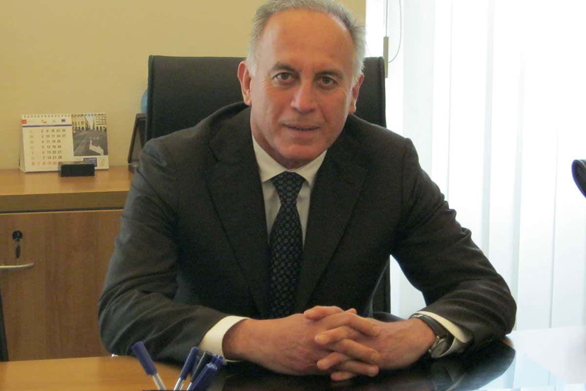 Paolo Corchia Turismo, per l'Italia è l'estate del rilancio. Mare più gettonato della montagna Paolo Corchia Turismo, per l'Italia è l'estate del rilancio. Mare più gettonato della montagna