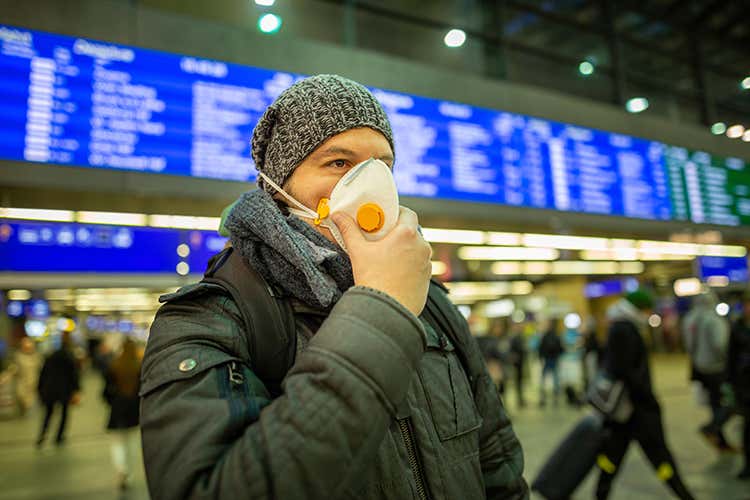 Veneto e Lombardia limitano al massimo le attività pubbliche - Coronavirus, Italia col fiato sospeso I provvedimenti regione per regione