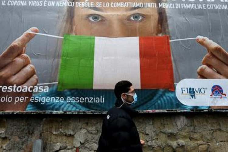 Coronavirus: Rezza; In autunno forse ripartirà, serve una strategia Coronavirus: Rezza; In autunno forse ripartirà, serve una strategia