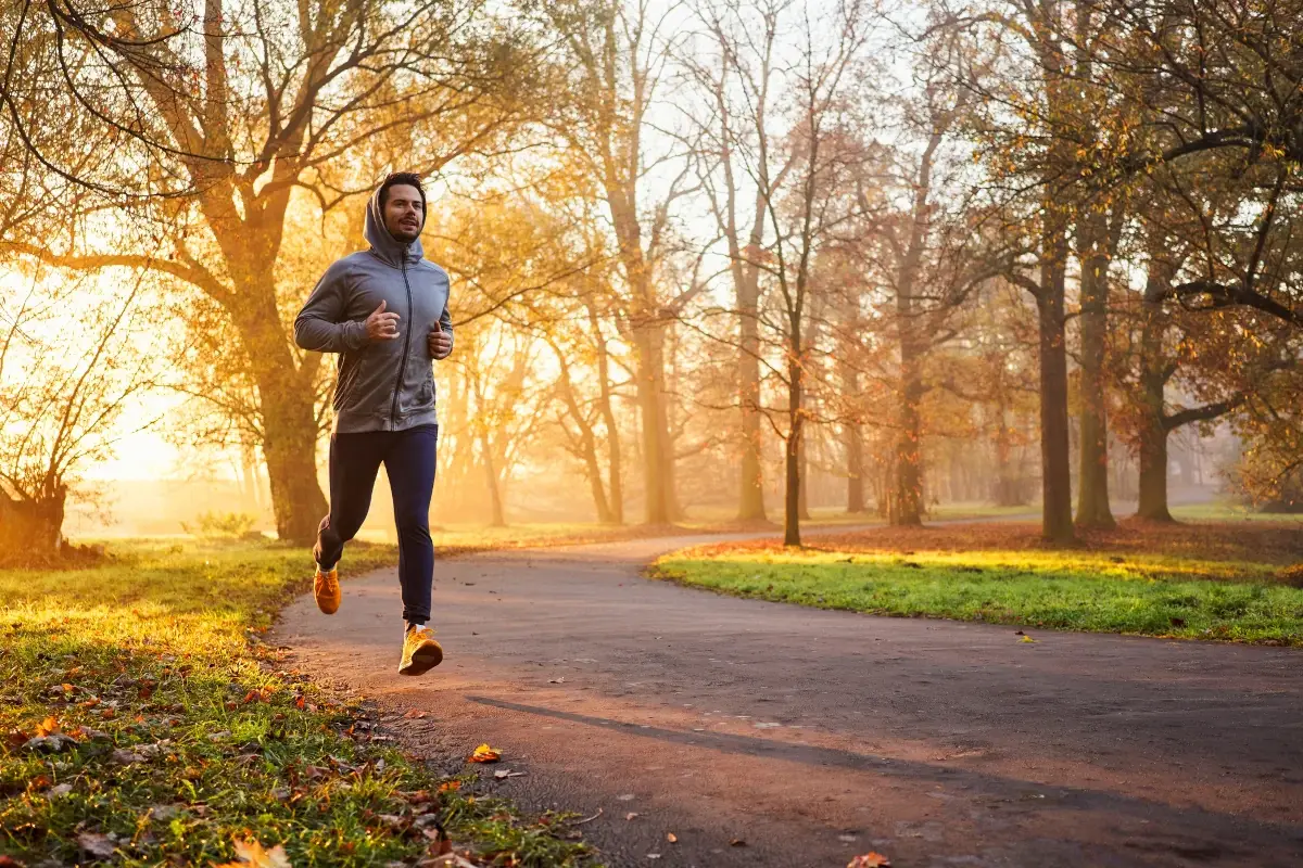 Come vestirsi per fare sport con il freddo Freddo in arrivo, ecco i consigli per continuare a fare sport