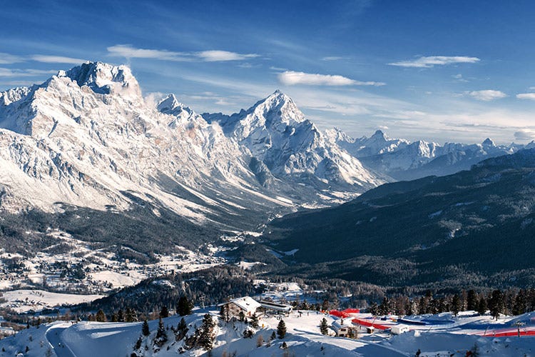 Oltre 20mila presenze alberghiere e 9 milioni di euro fatturato economico diretto e indiretto - I mondiali di sci a Cortina: boccata d'ossigeno per gli alberghi