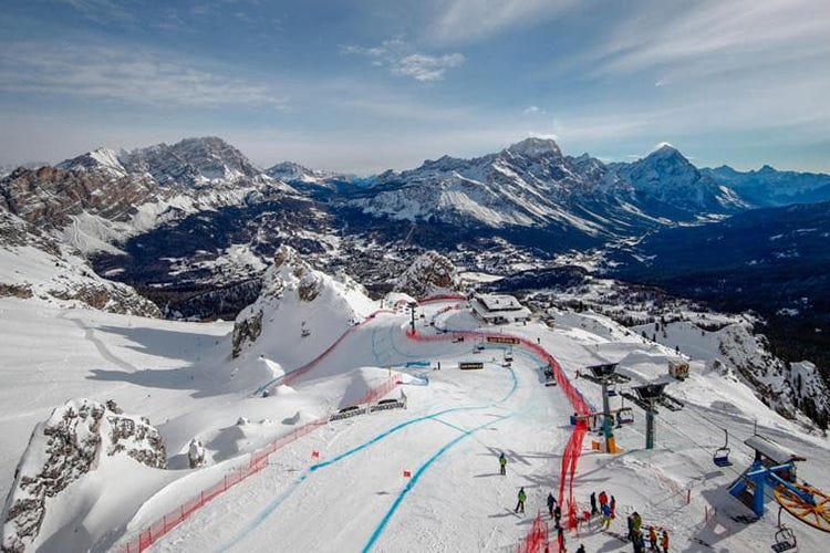 Cortina perde le finali di sci 
Stop allo sport fa soffrire il turismo