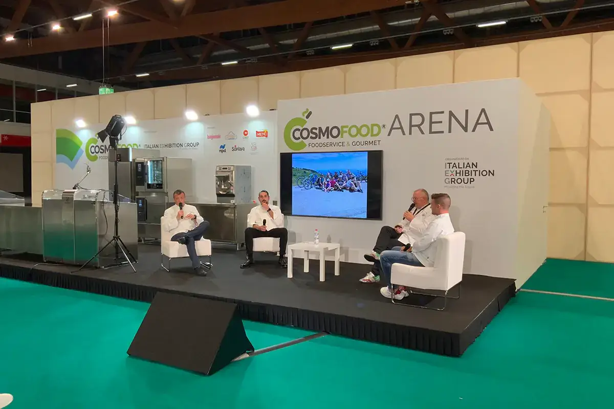 Un momento di confronto a Cosmofood Successo per Comsofood, premiata la svolta B2B dell'evento