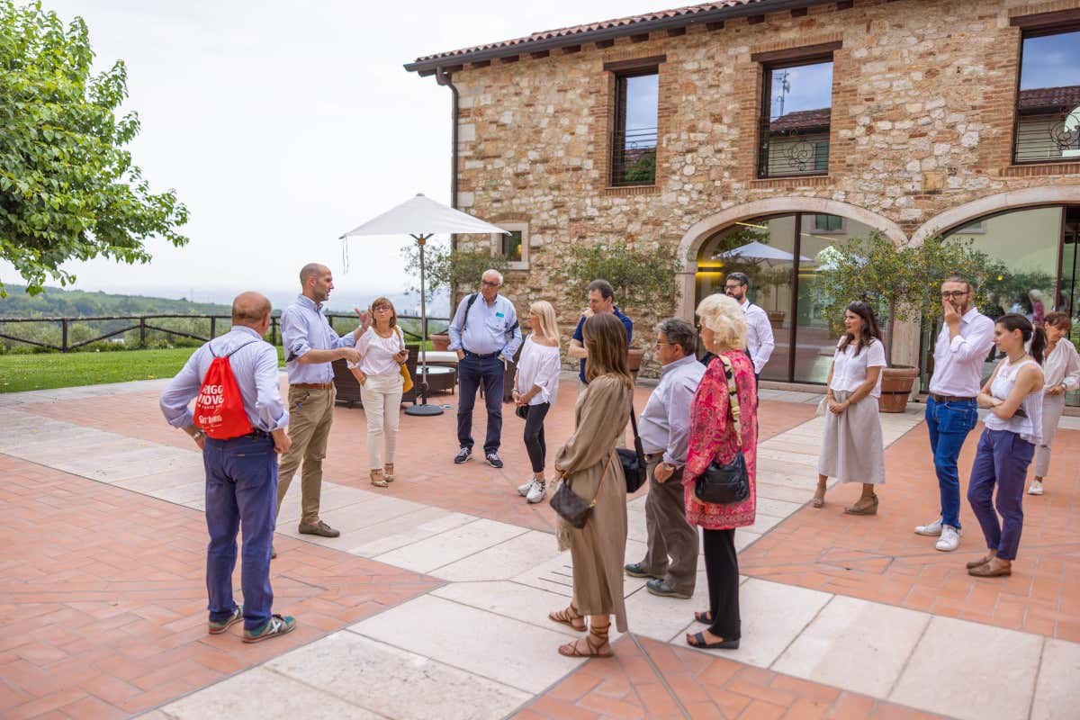 Costa Arénte Vieni, vedi e vivi la Valpantena, a due passi da Verona