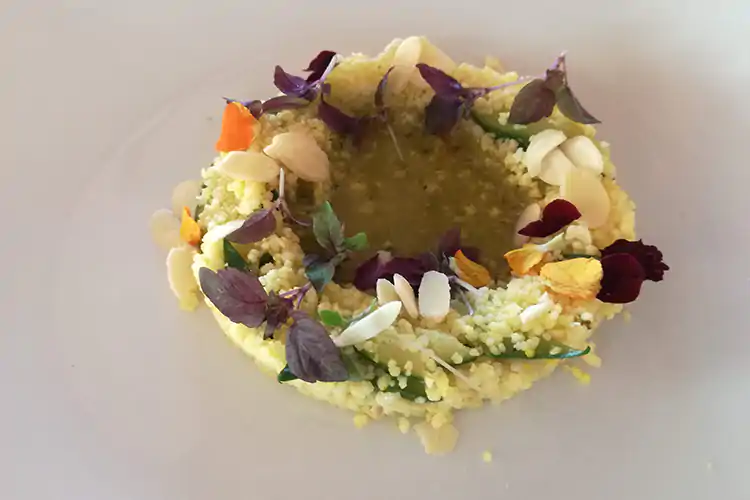 Couscous vegetariano con caviale di melanzane alla siciliana Couscous vegetariano con caviale di melanzane alla Siciliana