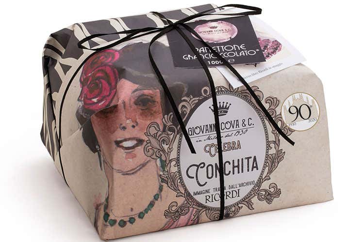 Uno dei panettoni Cova dedicato alle donne della Lirica - Cova dedica il suo panettone alle donne dell'opera lirica