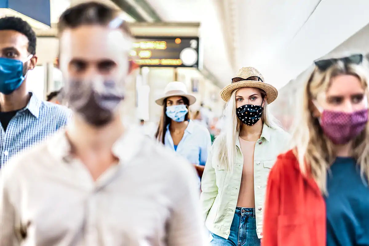 Per l'Oms la pandemia &egrave; arrivata al momento critico Pandemia, l'Oms: momento critico In Italia tasso di positivit&agrave; al 5,1%