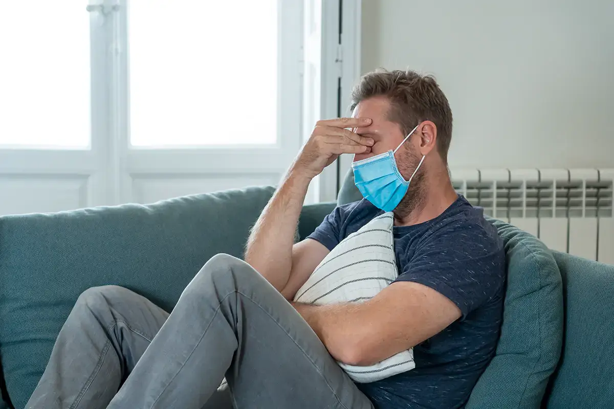 Positivo asintomatici in quarantena. Fino a quando ? [Covid vs lavoro]. Le imprese &amp;quote;sotto ostaggio&amp;quote;. Servono certezze e ... lavoratori