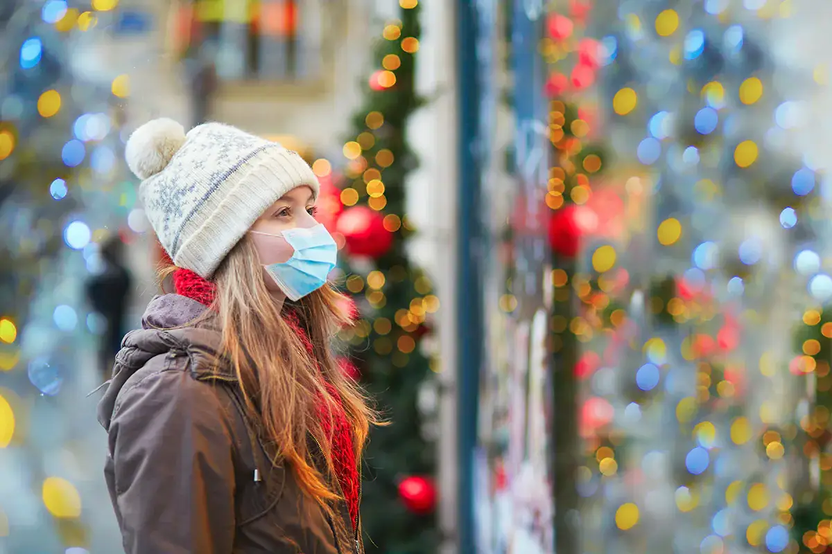 Per il sottosegretario Pierpaolo Sileri si va verso un &laquo;Natale sereno grazie a vaccinati e green pass Green pass di 12 mesi, vaccinazioni e ritorno ai colori per un inverno anti-Covid