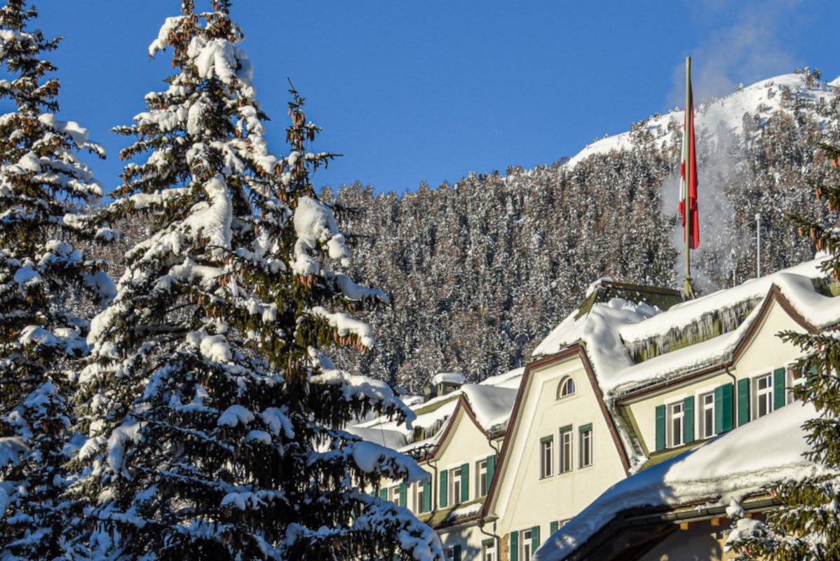 Cresta Palace Alpi svizzere il lusso sulla neve