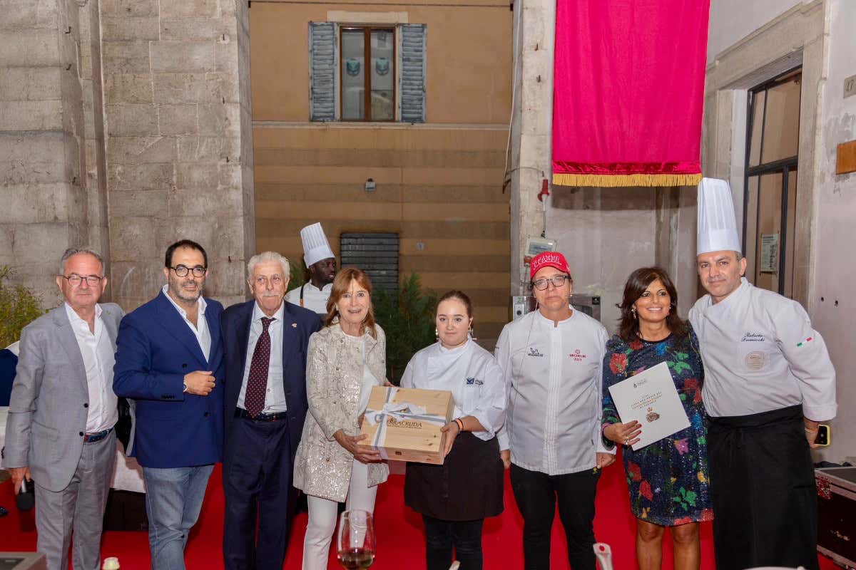 Pergola Truffle show ha chiuso i battenti, e il tartufo bianco ha battuto ogni record