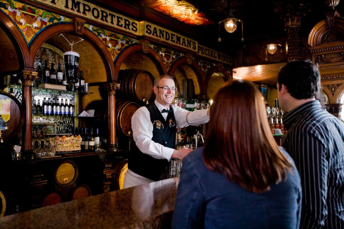 Alla scoperta dell'Irlanda fra tradizioni, buon cibo e soggiorni lussuosi