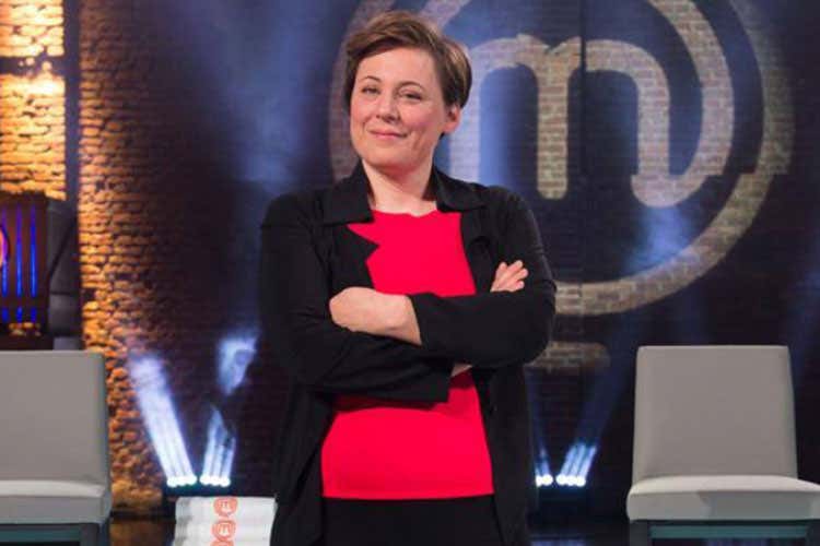 Antonia Klugmann (Il richiamo della cucina più forte della tv Antonia Klugmann lascia MasterChef)