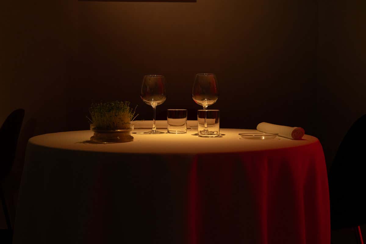 A Rho la cucina della ricerca: risotti al polline, fermentazioni e 330 etichette in cantina