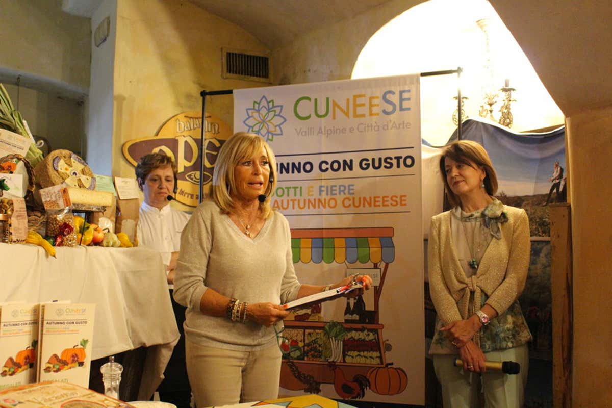 Alessandra Ingenetti, Gabriella Giordano, Daniela Silvestrin Autunno con gusto: a Roma tutto il buono della provincia di Cuneo Alessandra Ingenetti, Gabriella Giordano, Daniela Silvestrin Autunno con gusto: a Roma tutto il buono della provincia di Cuneo