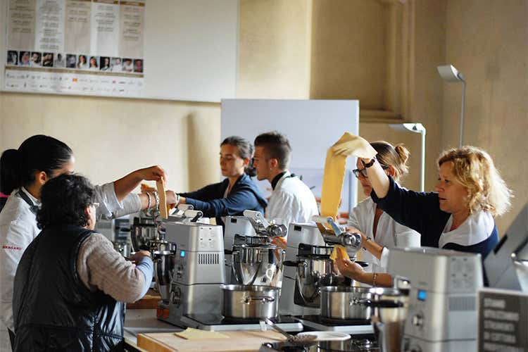 Quando i cuochi diventano &ldquo;eroi&rdquo; Alta formazione ad Abbiategrasso