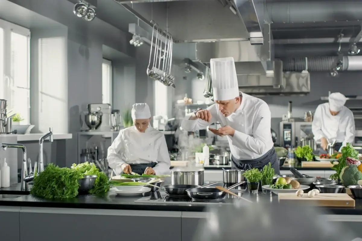 I cuochi: &laquo;Che parta il bonus chef&raquo;