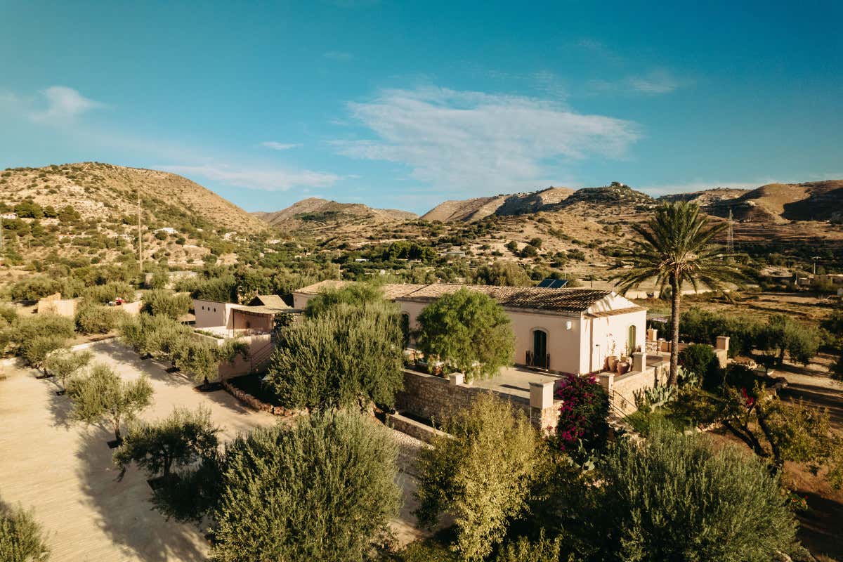 Braccialieri: il nuovo boutique resort tra design e natura nella Val di Noto