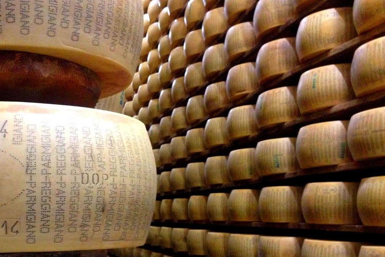 Gli agricoltori Usa chiedono 
dazi sui formaggi made in Italy