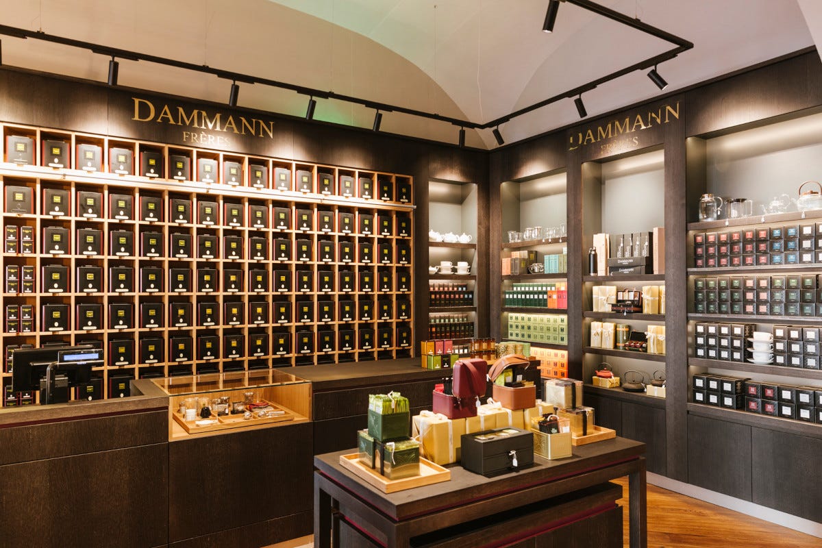 Tè d'eccellenza in Piazza San Carlo: a Torino apre la nuova boutique Dammann Frères