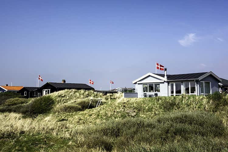 La Danimarca usa una classificazione a tre colori Non solo GreenPass, tutte le regole per viaggiare in Europa