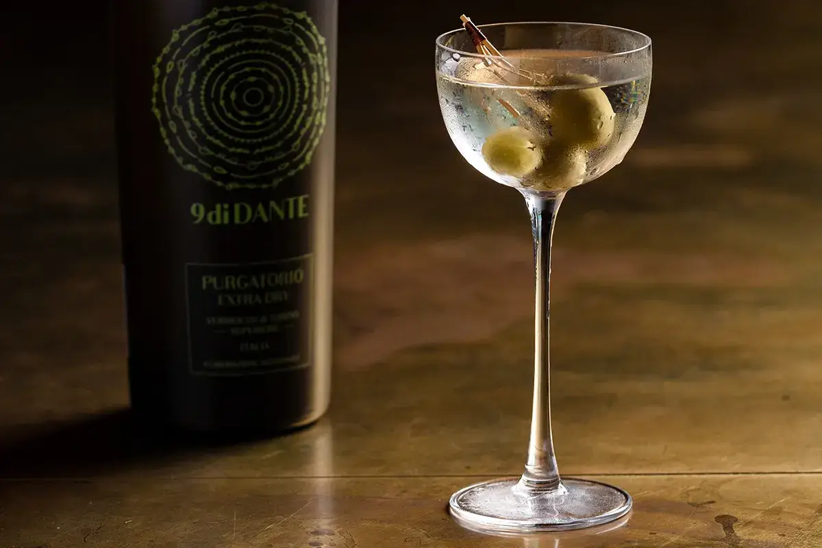 9diDante Purgatorio Ecco il primo Vermouth Extradry con 100% di vino Arneis
