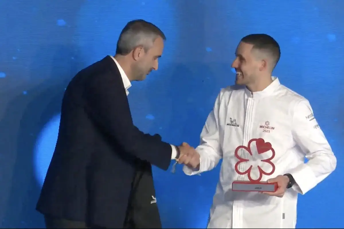 Il premio consegnato a Davide Guidara&nbsp; Guida Michelin 2023: ecco tutte le nuove stelle
