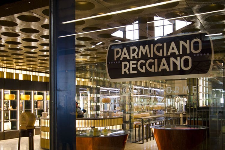 Dazi Usa sul Parmigiano 
Bologna “invasa” dai produttori