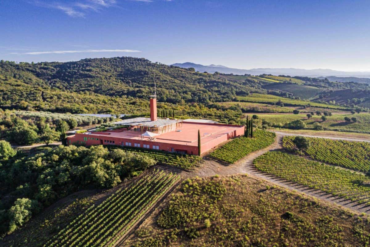 Una veduta aerea della tenuta di Rocca di Frassinello, progettata da Renzo Piano