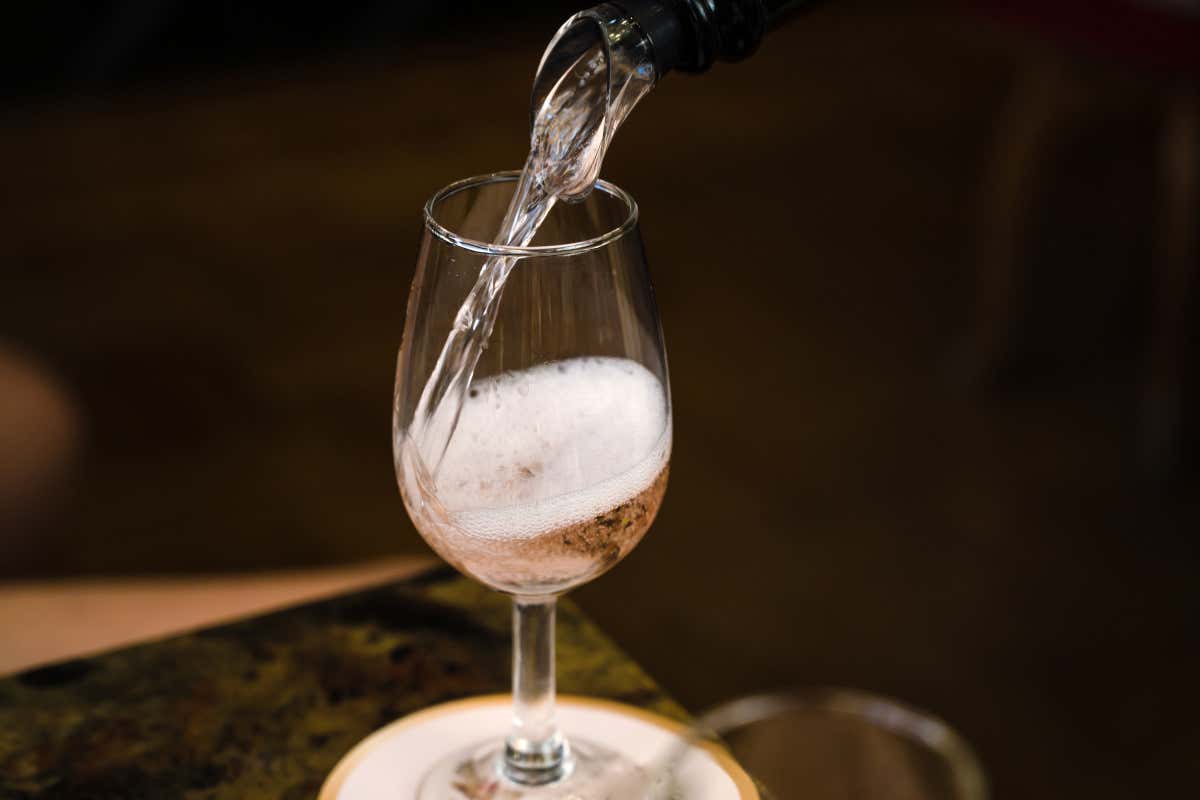 Spumanti d'antan sotto le Due Torri: i migliori metodo classico oltre i 120 mesi Spumanti d'antan sotto le Due Torri: i migliori metodo classico oltre i 120 mesi