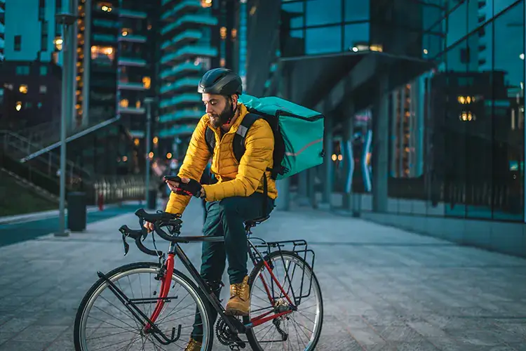 Nel settore del food, il delivery &egrave; stato il grande driver dell'innovazione tecnologica ma c'&egrave; ancora spazio per crescere Startup o Pmi innovativa, cos&igrave; le aziende del food possono recuperare liquidit&agrave;
