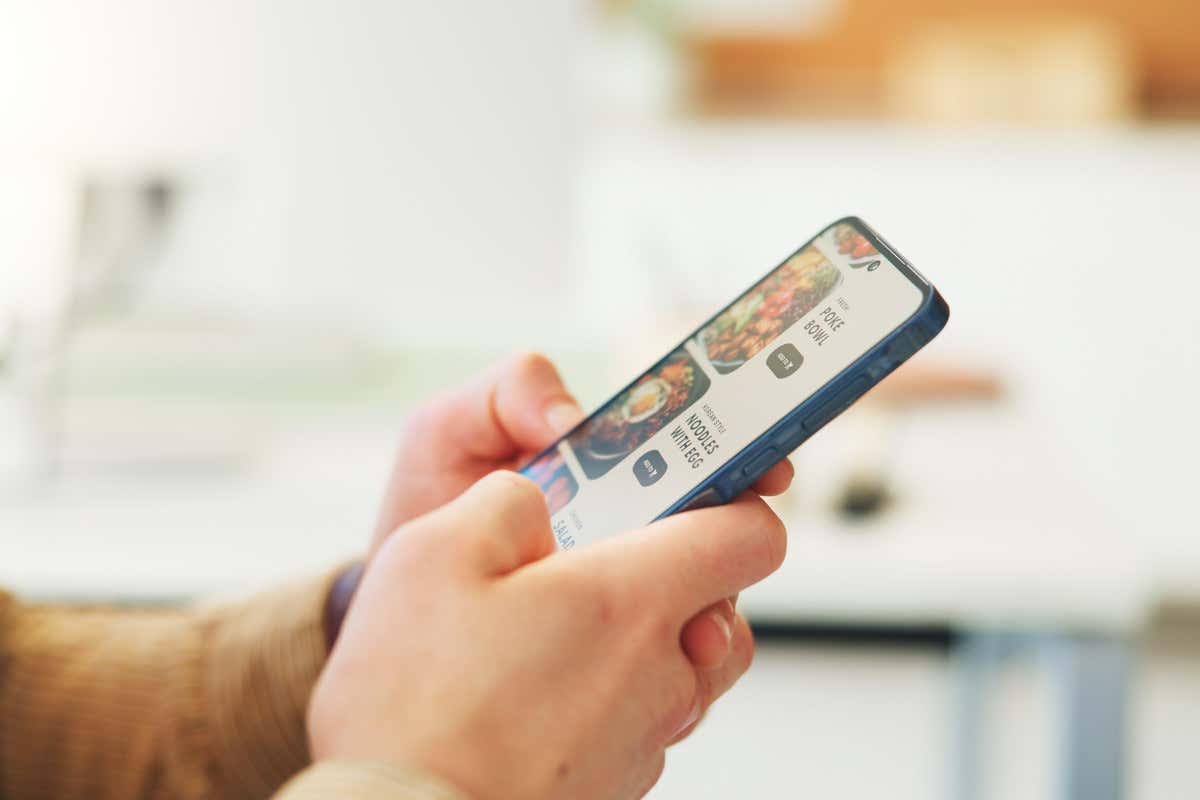 Le piattaforme controllano sempre più clienti, dati e visibilità della ristorazione