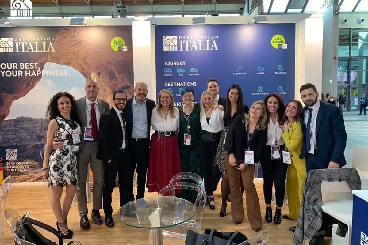 Il team di Destination Italia (Fonte: Facebook) Destination Italia sbarca in Borsa e raccoglie 3,5 milioni di capitali in un giorno