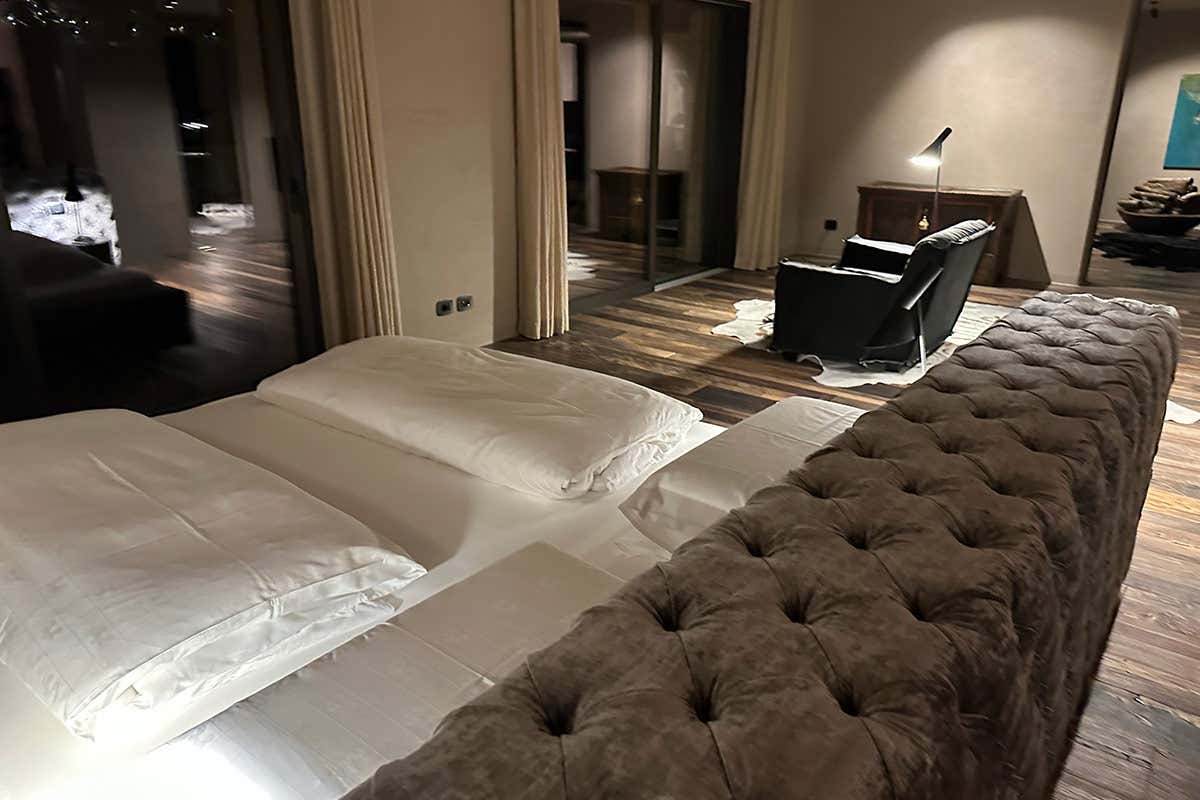 Dettaglio della suite Arte gusto e cavalli affiancano le nuove splendide suite alla Gallaria del Turm