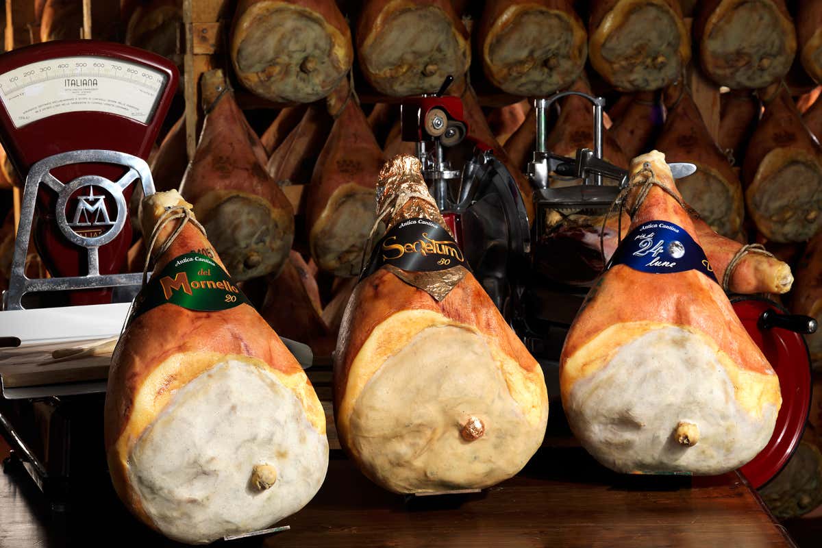 Il prosciutto di Parma Devodier: tradizione pura e sostenibilità certificata Il prosciutto di Parma Devodier: tradizione pura e sostenibilità certificata