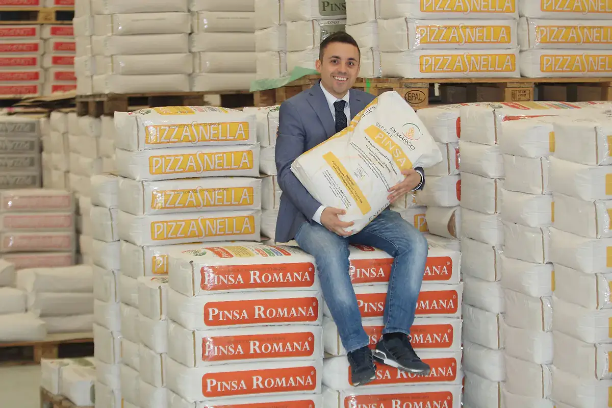 Alberto Di Marco, executive sale manager di Di Marco Di Marco, nuova linea di mix professionali per il mondo della pizza con Marco Montuori