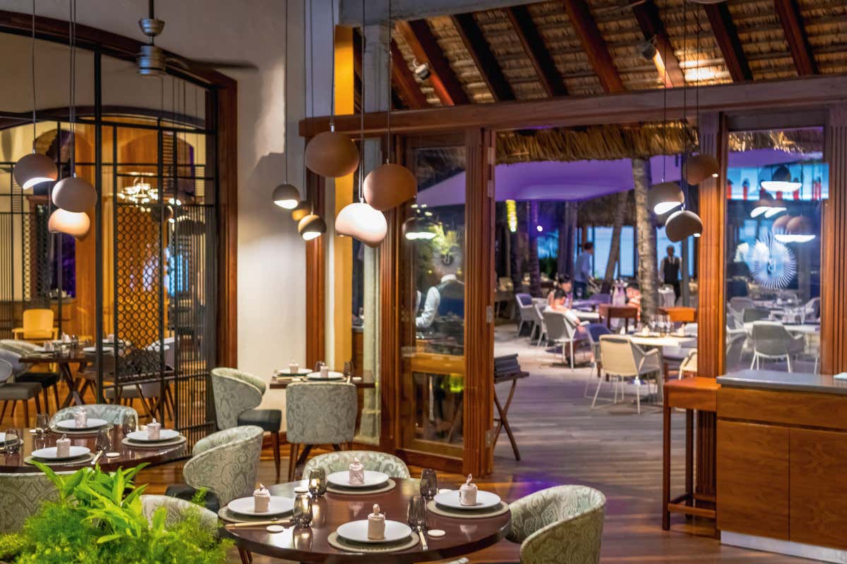 Dinarobin Beachcomber, eleganza tropicale a Mauritius 