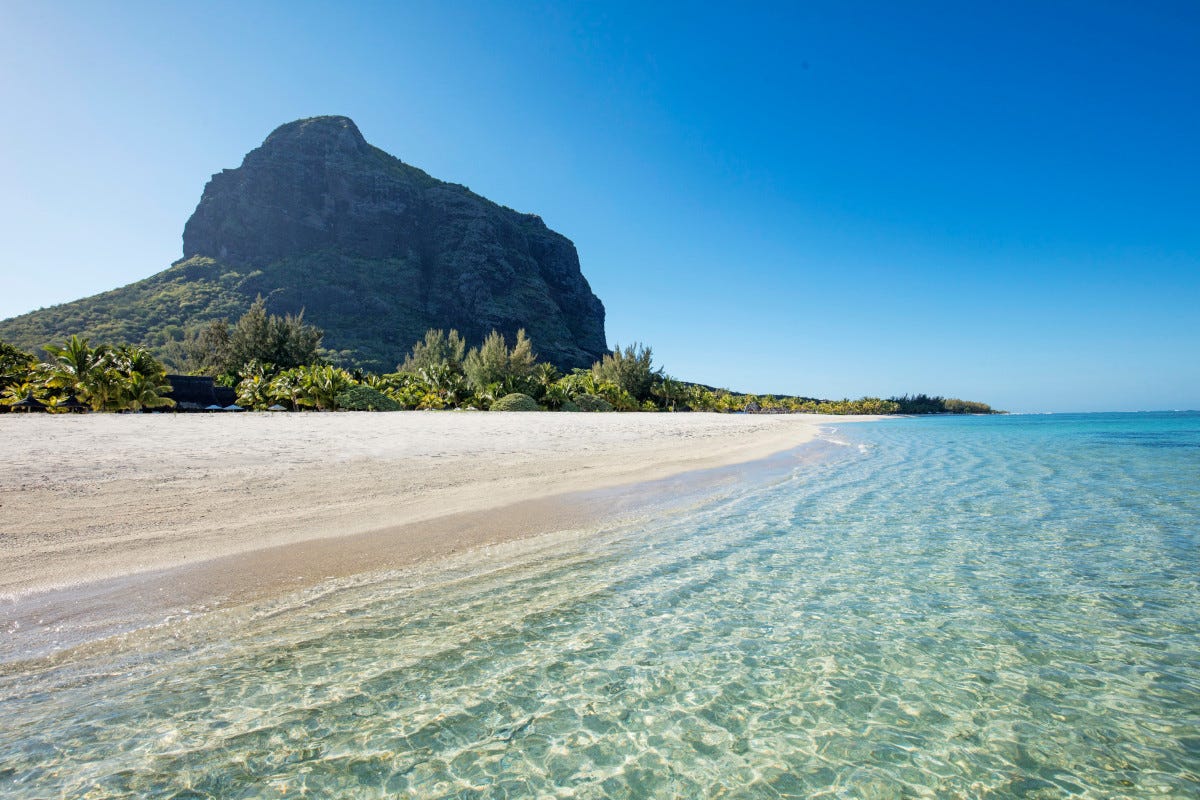 Dinarobin Beachcomber, eleganza tropicale a Mauritius 