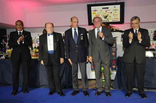 La vecchia e nuova dirigenza Aibes. Da sinistra il  nuovo A.D. Aibes promotion Pietro Attolico, il Past President Camillo Bosco,il nuovo Presidente Giorgio Fadda,il presidente soci sostenitori Danilo Bellucci,il Past presidente Iba ed Aibes Umberto Casell.,