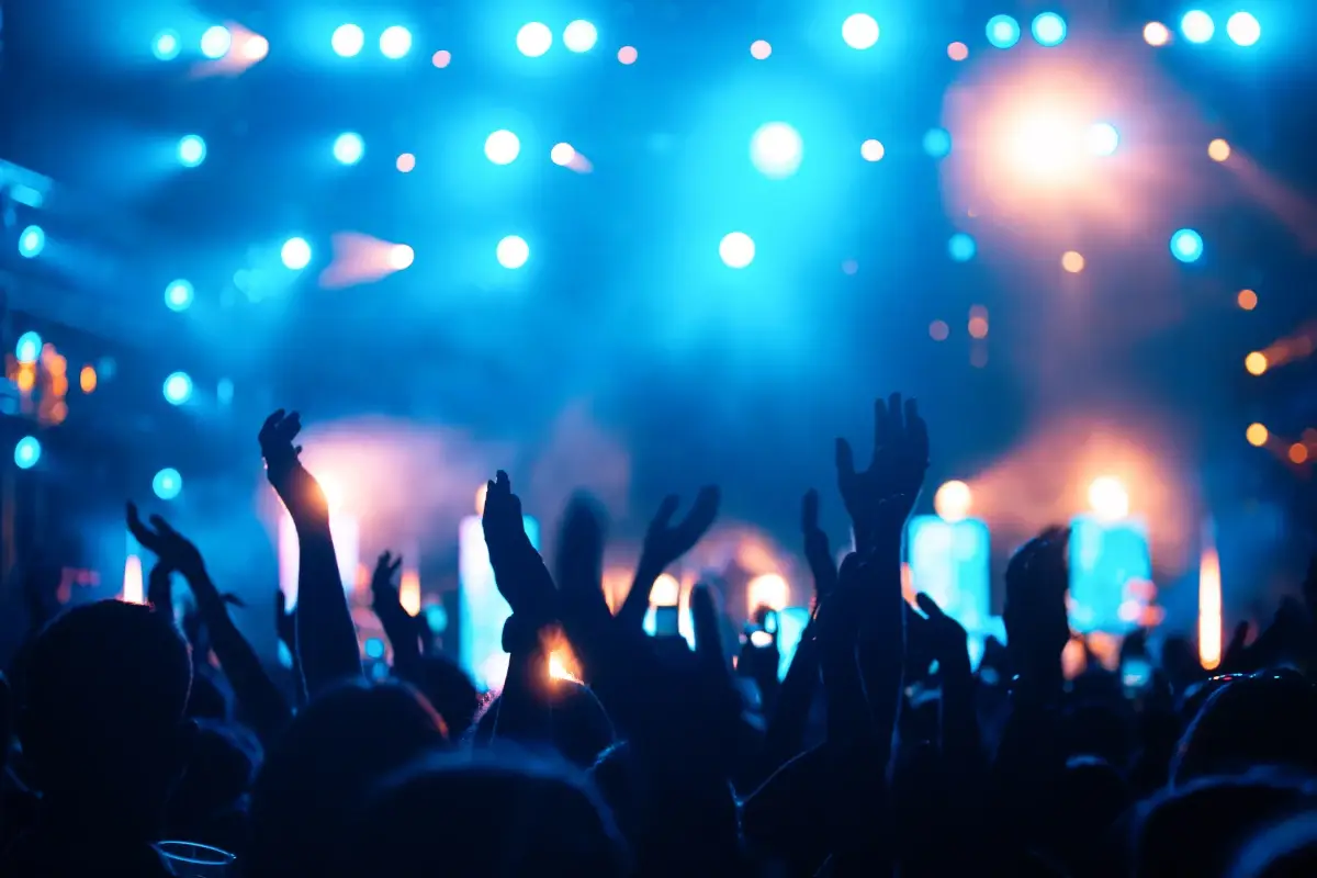 Discoteca in crisi: -30% di ingressi in estate. I giovani scelgono le feste private
