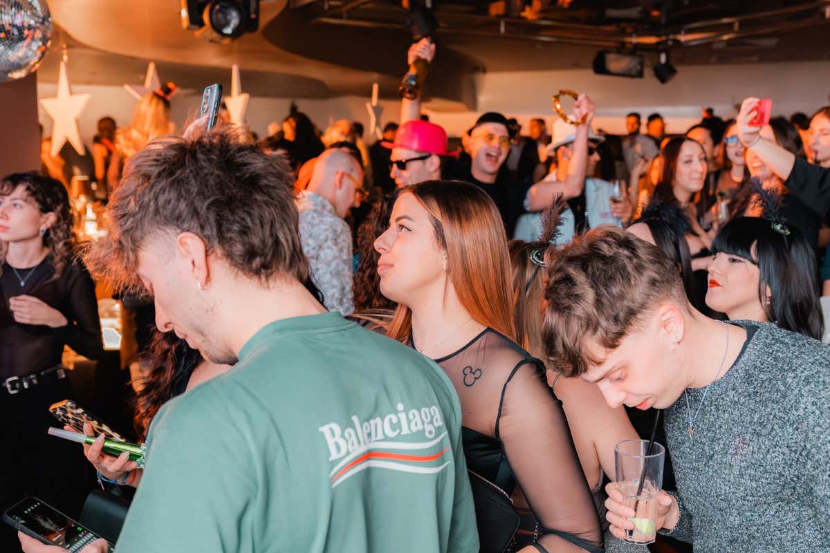 Lusso senza regole: cosa Crans-Montana insegna (e l’Italia no) Lusso senza regole: cosa Crans-Montana insegna (e l’Italia no)