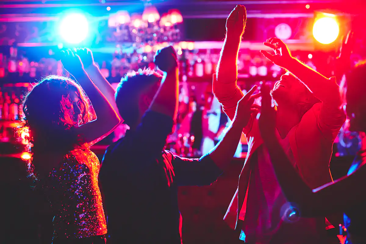 Discoteche verso la riapertura? Ecco gli eventi-test Discoteche verso la riapertura? Anche in Italia gli eventi-test