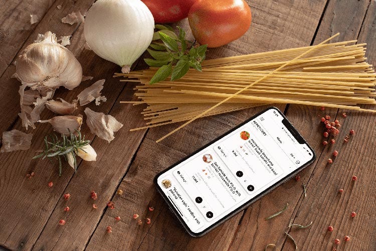 Offerte sempre più personalizzate per ristoratori e clienti - Dal menu al cameriere virtuale Il ristorante touchless di Dishcovery