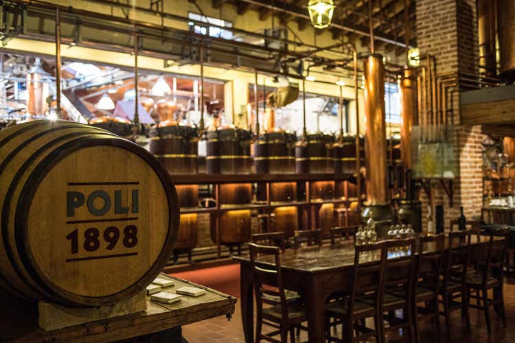 La Distilleria Poli ha oltre 120 anni d'attivit&agrave; - Distillerie Poli, il nuovo vermut nasce da una ricetta degli anni '30