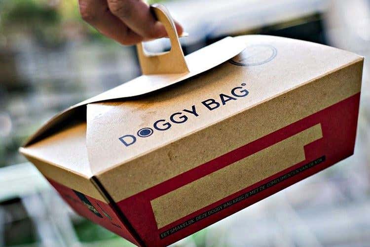 Doggy bag per il 34 degli italiani Dopo il covid si spreca meno